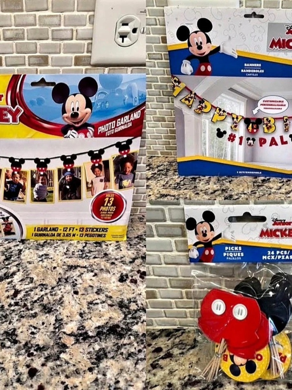 Disney Junior Mickey Mouse Photo Garland and Party Supplies Set Party Decoration